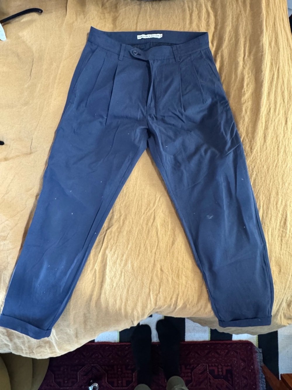 Men's Shades of Gray by Micah Cohen Navy Pleated Casual Trousers Size 31